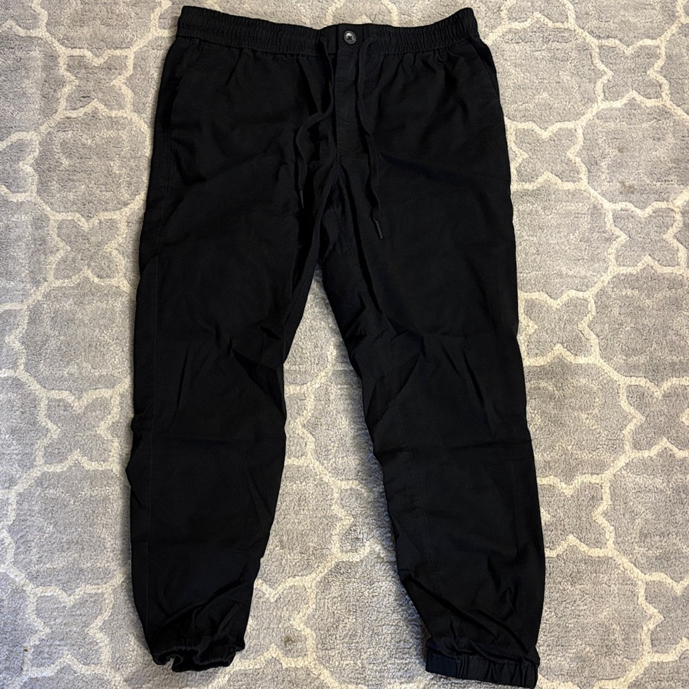 Express Joggers - Picture 1 of 3